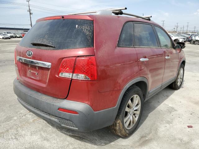 5XYKT4A26BG073426 - 2011 KIA SORENTO RED photo 4