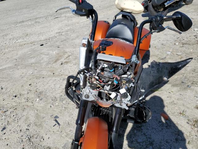 5VPDW36N2D3023970 - 2013 VICTORY MOTORCYCLES CROSS COUN Оранжевый фото 9