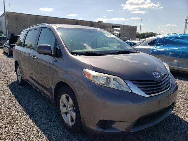 5TDKK3DC2FS547737 - 2015 TOYOTA SIENNA LE GRAY photo 1