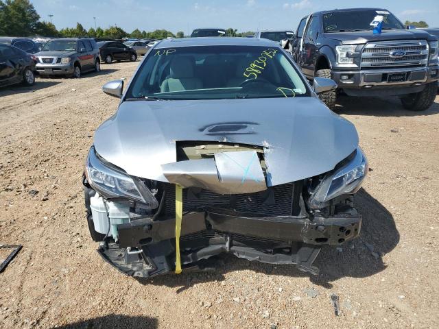 4T1BK1EB1GU219633 - 2016 TOYOTA AVALON XLE SILVER photo 9