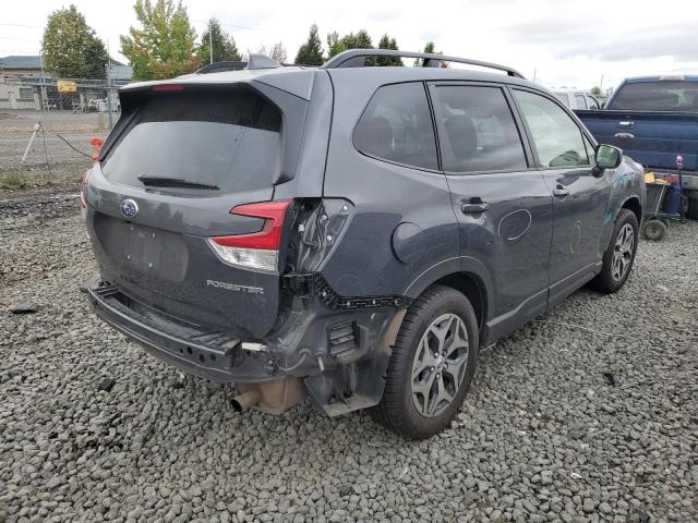 JF2SKAFC1MH417534 - 2021 SUBARU FORESTER P GRAY photo 4