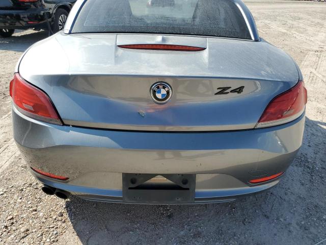 WBALM5C59BE377676 - 2011 BMW Z4 SDRIVE3 GRAY photo 6