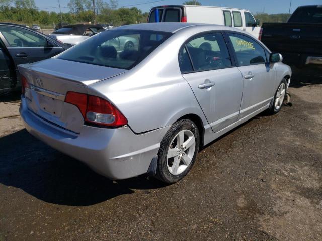 2HGFA1F60AH528242 - 2010 HONDA CIVIC LX-S ვერცხლისფერი ფოტო 4