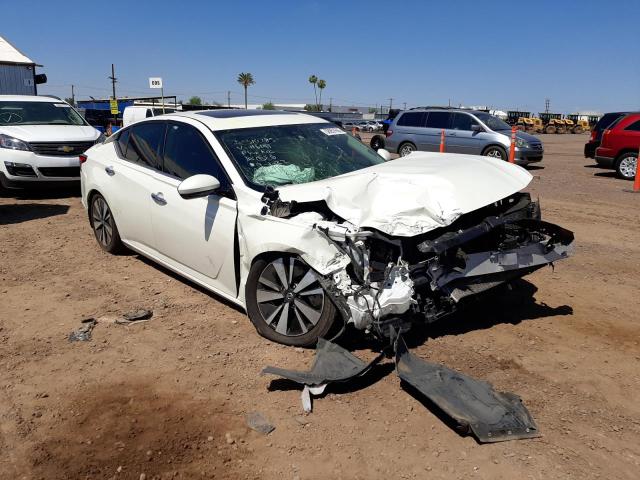 1N4BL4DV9KC116141 - 2019 NISSAN ALTIMA SV WHITE photo 1