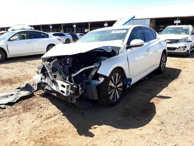 1N4BL4DV9KC116141 - 2019 NISSAN ALTIMA SV WHITE photo 2