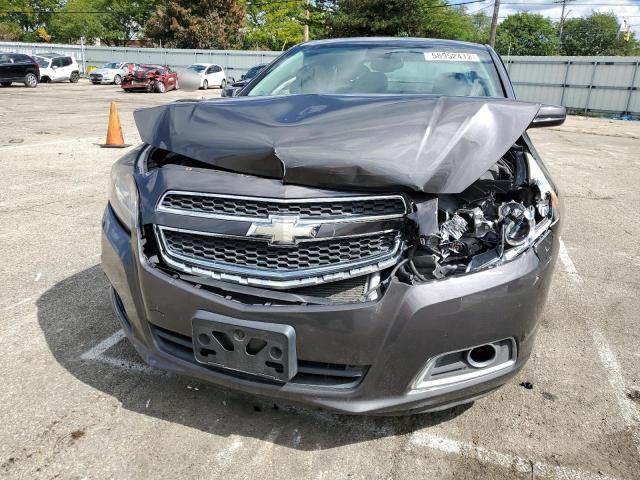 1G11D5RRXDF107270 - 2013 CHEVROLET MALIBU 1LT 灰色 照片 9