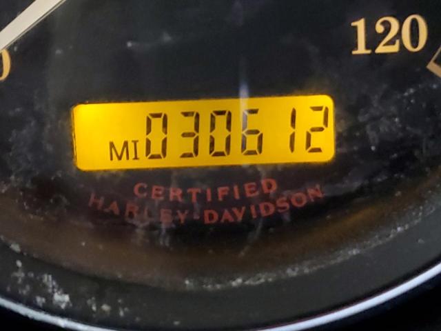 1HD1FCW154Y617694 - 2004 HARLEY-DAVIDSON FLHTCUI 白色 照片 8