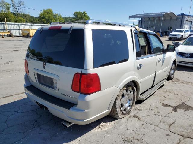 5LMFU28555LJ02404 - 2005 LINCOLN NAVIGATOR 白色 照片 4