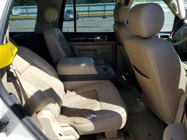 5LMFU28555LJ02404 - 2005 LINCOLN NAVIGATOR 白色 照片 6