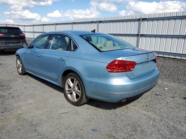 1VWCN7A38DC035936 - 2013 VOLKSWAGEN PASSAT SEL BLUE photo 3