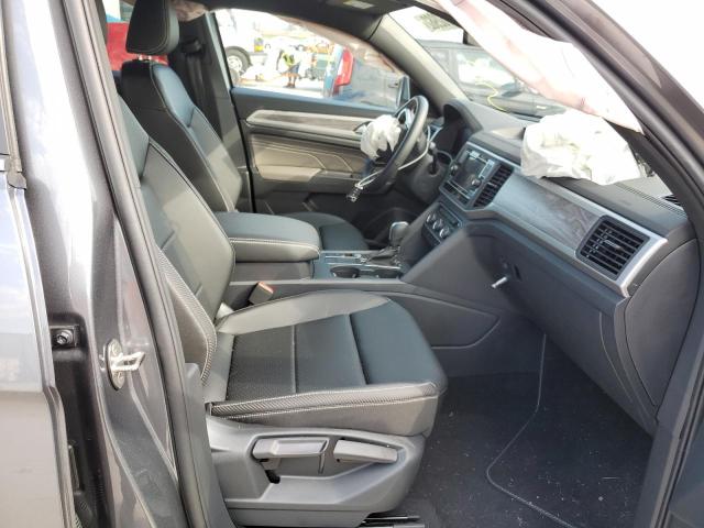 1V2DC2CAXNC226561 - 2022 VOLKSWAGEN ATLAS CROS رمادي صورة 5