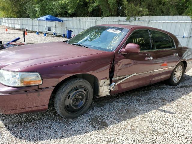 1LNHM82W23Y683330 - 2003 LINCOLN TOWN CAR S BURGUNDY photo 9