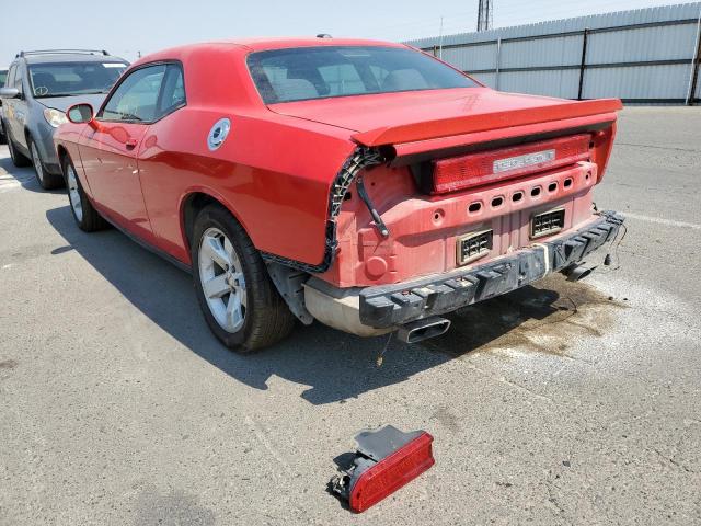 2C3CDYBT7EH266727 - 2014 DODGE CHALLENGER RED photo 3