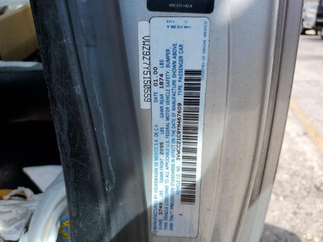 3VWCC21C9YM467609 - 2000 VOLKSWAGEN NEW BEETLE 银色 照片 10