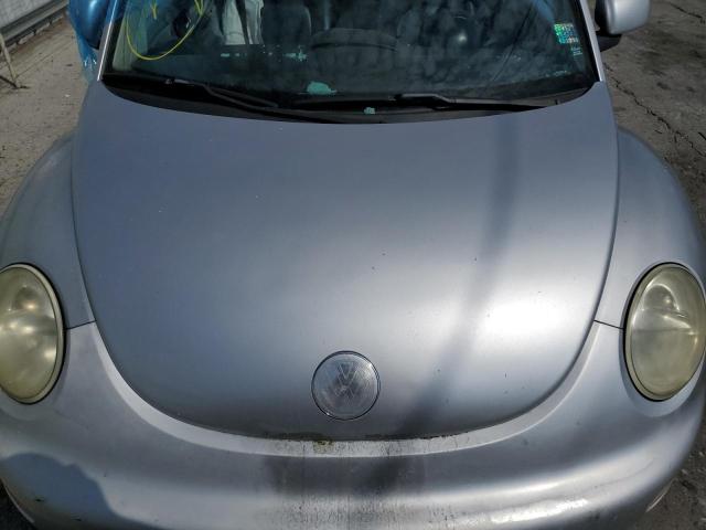 3VWCC21C9YM467609 - 2000 VOLKSWAGEN NEW BEETLE 银色 照片 7