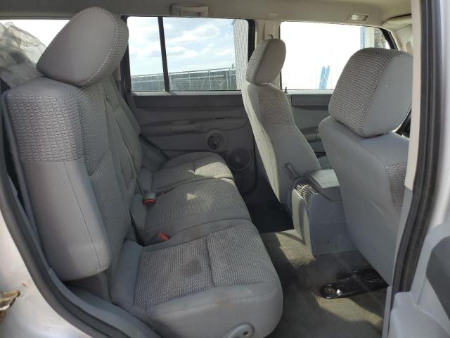 1J8HG48K86C192540 - 2006 JEEP COMMANDER ვერცხლისფერი ფოტო 6