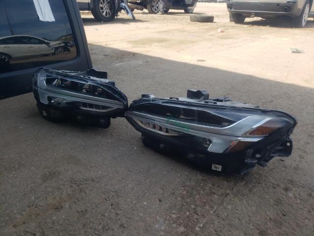 undefined - 2000 OTHR LIGHTS BLACK photo 1