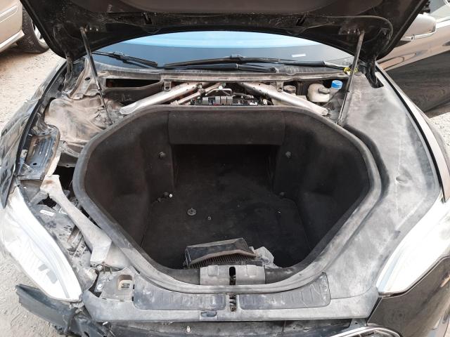 5YJSA1E12FF106912 - 2015 TESLA MODEL S Սև լուսանկար 7
