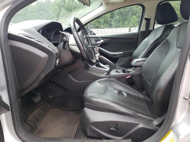 1FADP3F27DL268190 - 2013 FORD FOCUS SE SILVER photo 5