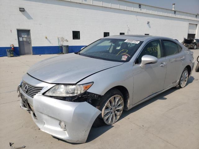 JTHBW1GG9D2033233 - 2013 LEXUS ES 300H SILVER photo 2