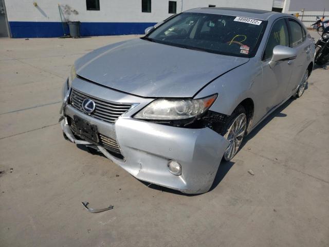 JTHBW1GG9D2033233 - 2013 LEXUS ES 300H SILVER photo 9