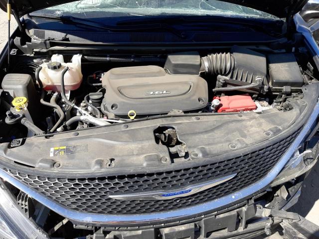 2C4RC1GG9JR357773 - 2018 CHRYSLER PACIFICA L GRAY photo 7