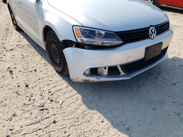 3VW2K7AJ6DM391108 - 2013 VOLKSWAGEN JETTA BASE SILVER photo 9