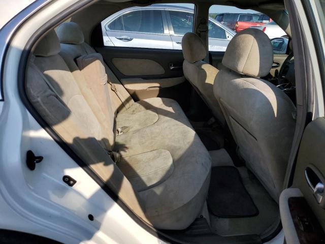 KMHWF35H72A623357 - 2002 HYUNDAI SONATA GLS WHITE photo 6