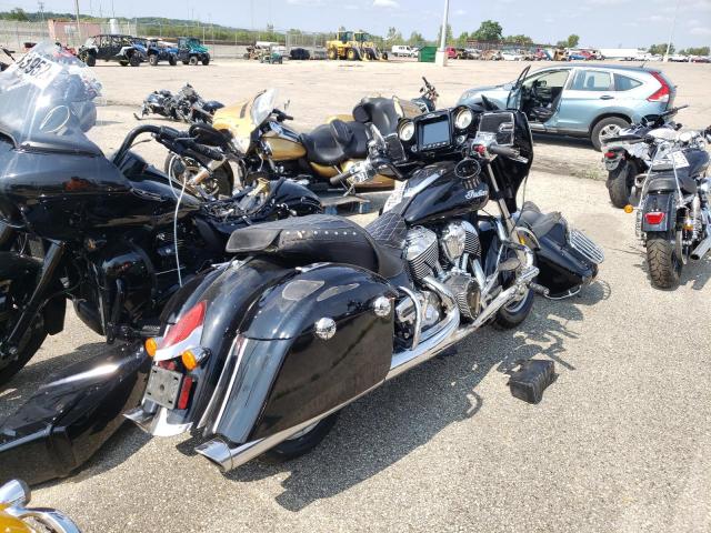 56KTRAAA2H3345468 - 2017 INDIAN MOTORCYCLE CO. ROADMASTER BLACK photo 4