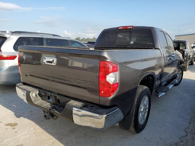5TFRM5F1XJX129686 - 2018 TOYOTA TUNDRA DOUBLE CAB SR/SR5  photo 4