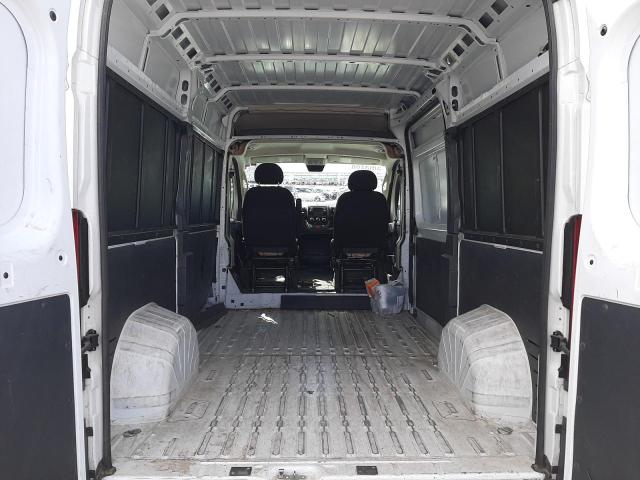 3C6TRVBGXJE143144 - 2018 RAM PROMASTER 白色 照片 9