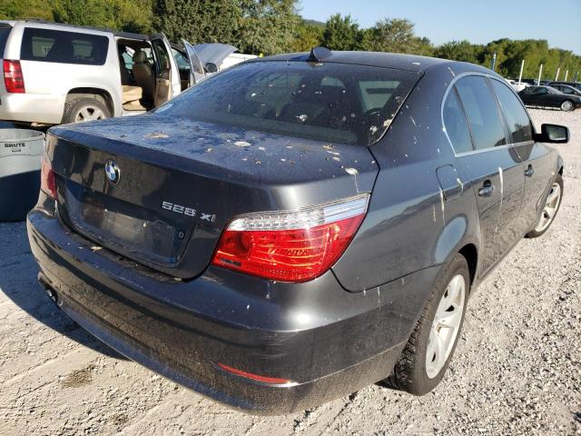 WBANV13528CZ57984 - 2008 BMW 528 XI GRAY photo 4