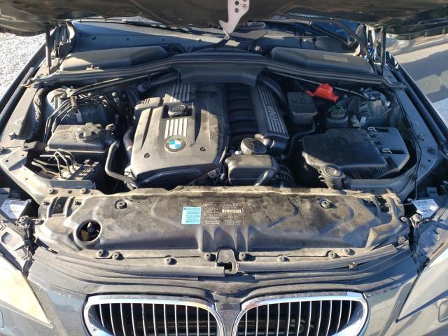 WBANV13528CZ57984 - 2008 BMW 528 XI GRAY photo 7