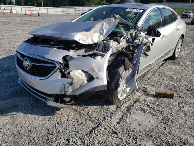 1G4ZP5SZ7JU128351 - 2018 BUICK LACROSSE E SILVER photo 2