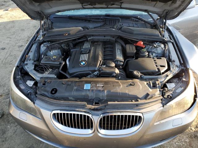 WBANV13518BZ48425 - 2008 BMW 528 XI SILVER photo 7