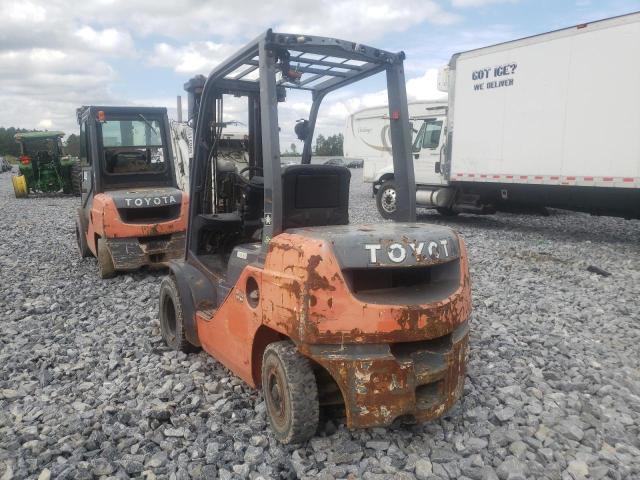 10702 - 2013 TOYOTA FORKLIFT ORANGE photo 3