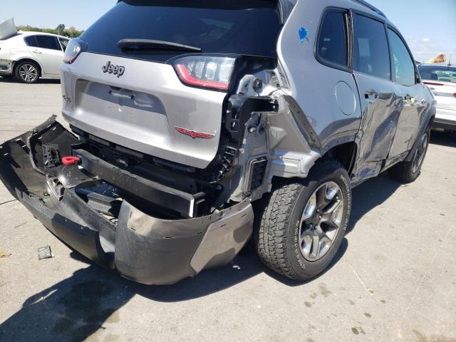 1C4PJMBX5KD298716 - 2019 JEEP CHEROKEE T GRAY photo 9