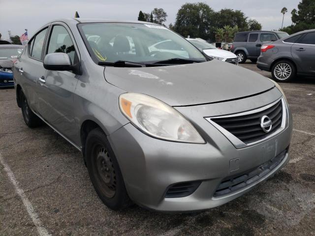 3N1CN7AP5DL853699 - 2013 NISSAN VERSA S SILVER photo 1