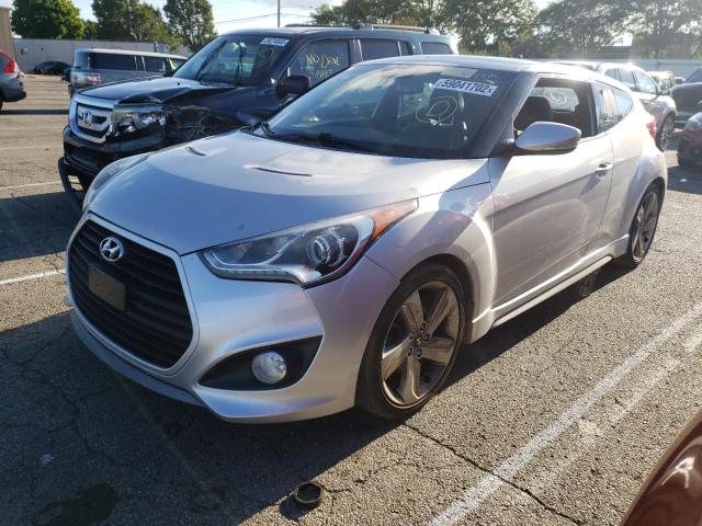 KMHTC6AE9DU121671 - 2013 HYUNDAI VELOSTER T SILVER photo 2