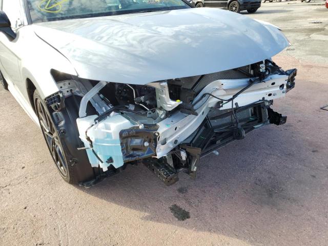 4T1K31AK9NU043950 - 2022 TOYOTA CAMRY XSE SILVER photo 9