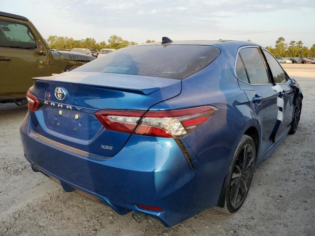 4T1B61HK9KU182310 - 2019 TOYOTA CAMRY XSE BLUE photo 4