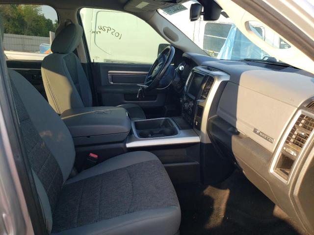 3C6UR5DL2GG160628 - 2016 RAM 2500 SLT 银色 照片 5