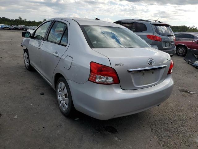 JTDBT923571078631 - 2007 TOYOTA YARIS SILVER photo 3