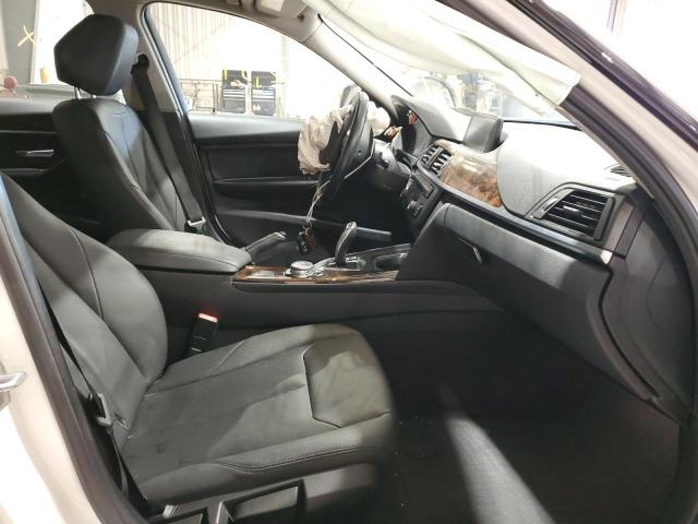 WBA3C3G56FNT51611 - 2015 BMW 320 I XDRI WHITE photo 5
