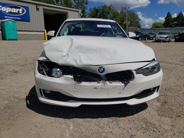 WBA3C3G56FNT51611 - 2015 BMW 320 I XDRI WHITE photo 9