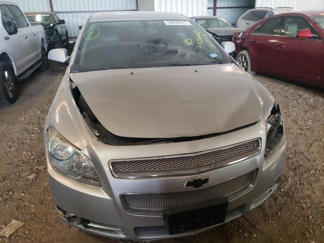 1G1ZG5E75CF107349 - 2012 CHEVROLET MALIBU LTZ ვერცხლისფერი ფოტო 9