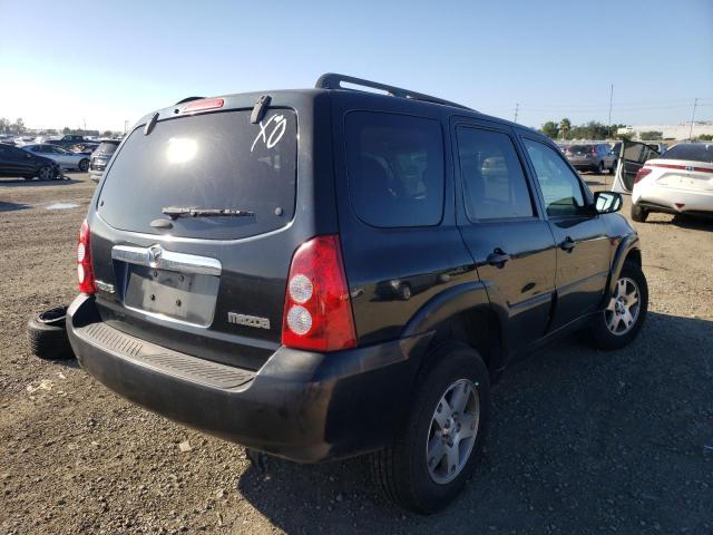 4F2CZ04155KM13839 - 2005 MAZDA TRIBUTE S BLACK photo 4