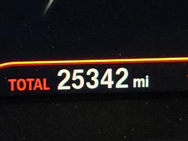 5UXTR9C58JLC74479 - 2018 BMW X3 XDRIVE3 WHITE photo 8