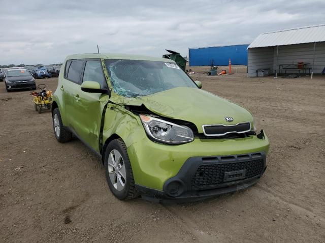 KNDJN2A21F7756227 - 2015 KIA SOUL GREEN photo 9