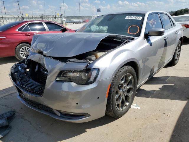 2C3CCAGG2GH165782 - 2016 CHRYSLER 300 S SILVER photo 2